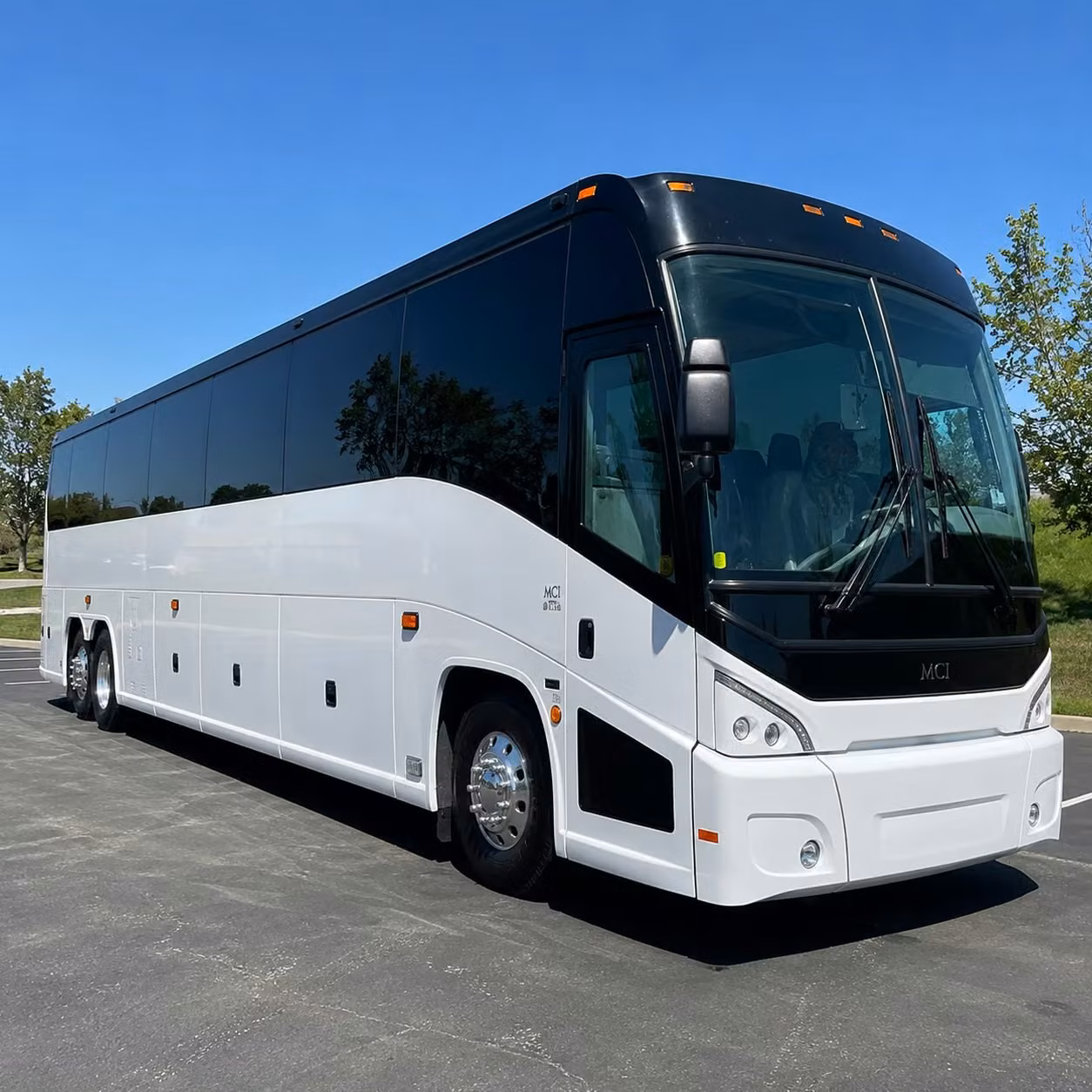 tacoma groups rely on charter buses to beat the sea tac rush