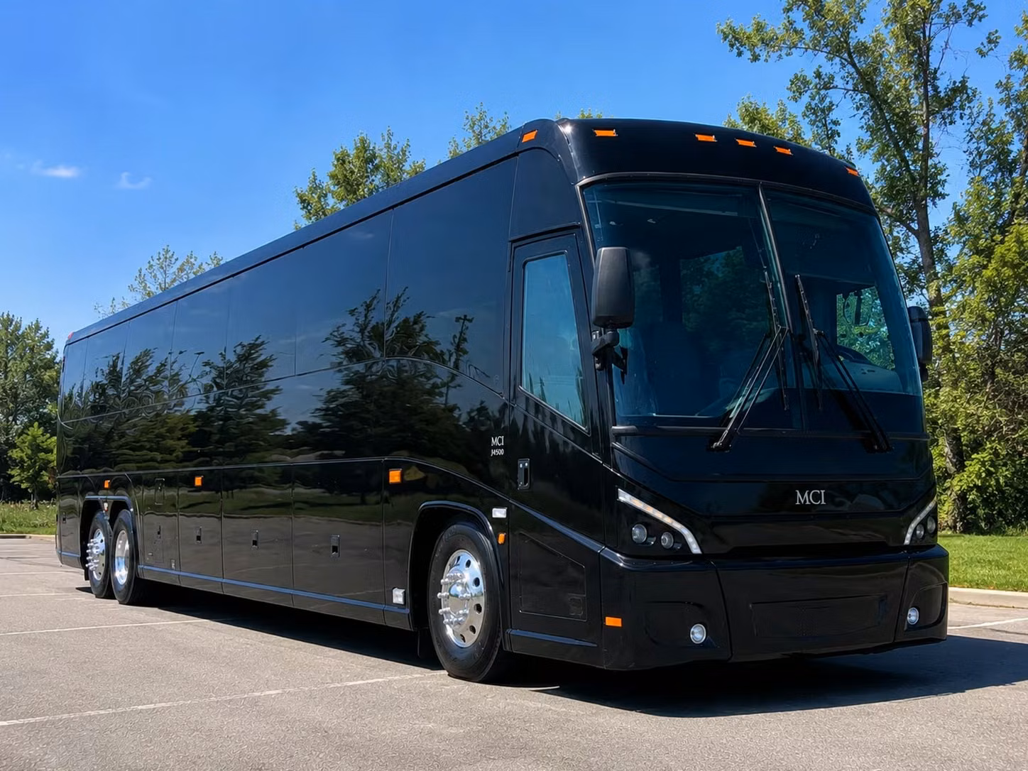 tacoma sporting event and concert bus rentals for fans and groups